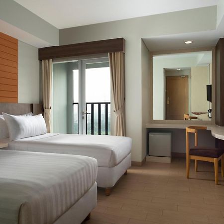 Vega Hotel Gading Serpong Exterior photo