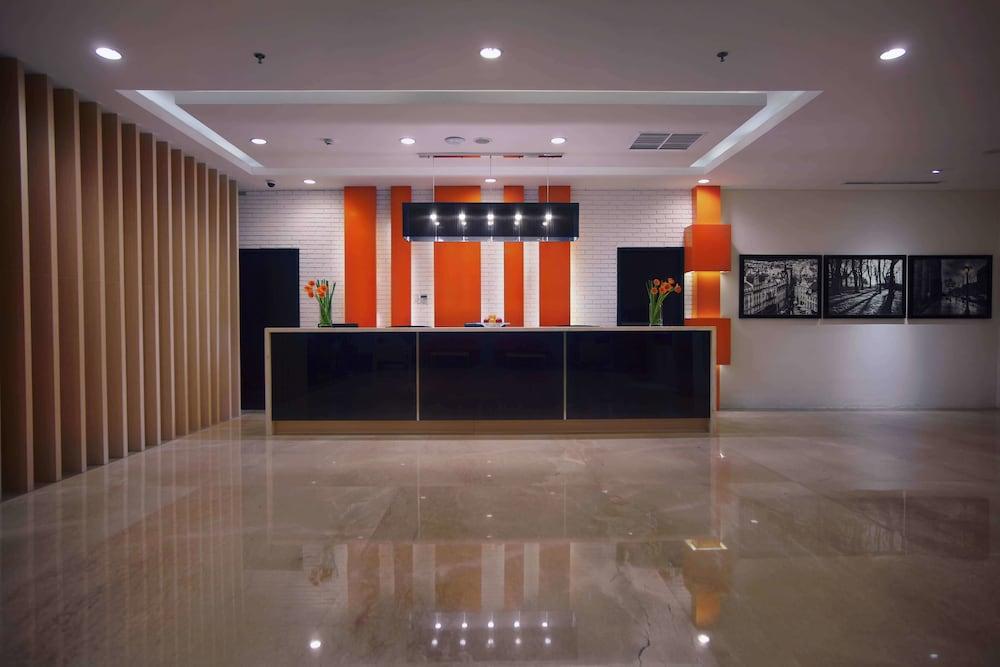 Vega Hotel Gading Serpong Exterior photo